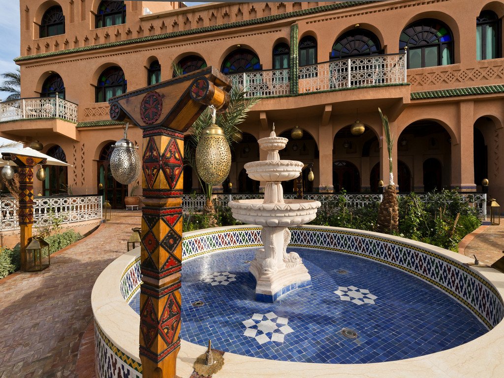 Kasbah courtyard fountain — wedding setting